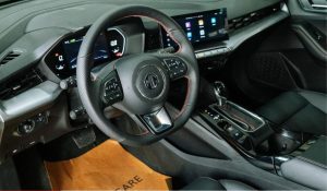 MG5 LUX - NỘI THẤT NHIỀU TRANG BỊ TIỆN NGHI