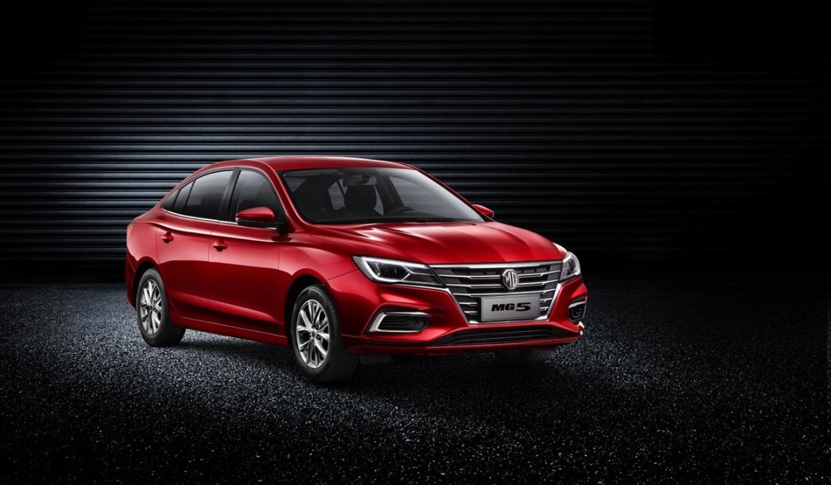 New MG5 MT - Không gian rộng rãi, trang bị tiện nghi